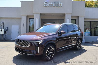 2025 Volvo XC90 Plug-In Hybrid