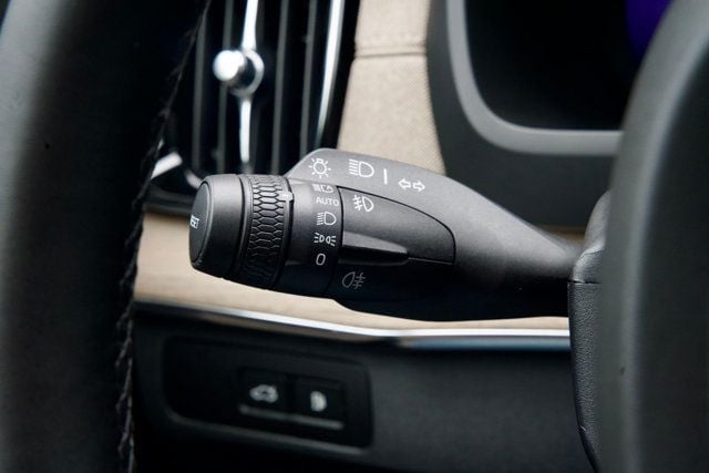 2025 Volvo XC90 Plug-In Hybrid MSRP$78765/T8-AWD-Plus-7-Seater/HarmanKardonPremiumAudio - 23024254 - 23