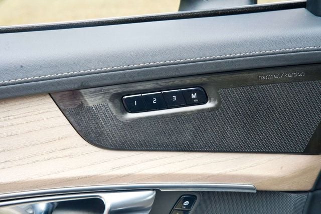 2025 Volvo XC90 Plug-In Hybrid MSRP$78765/T8-AWD-Plus-7-Seater/HarmanKardonPremiumAudio - 23024254 - 38