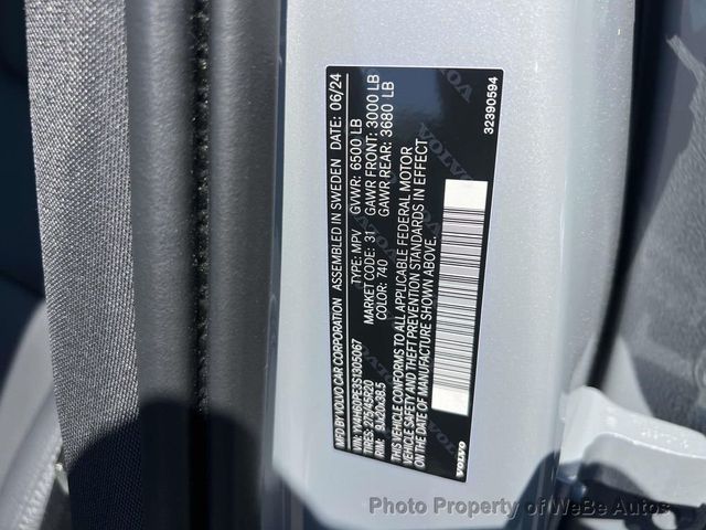 2025 Volvo XC90 Plug-In Hybrid T8 AWD Plus 7-Seater - 23015629 - 17