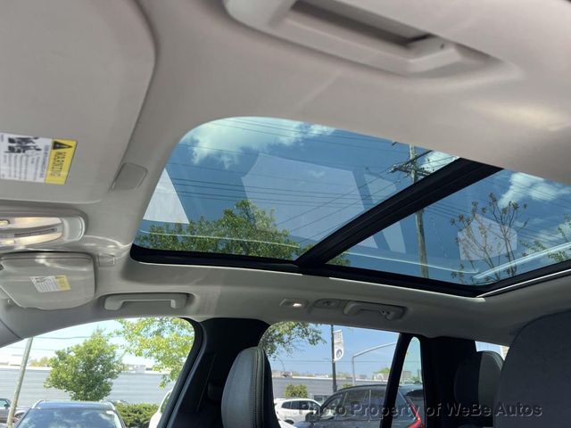 2025 Volvo XC90 Plug-In Hybrid T8 AWD Plus 7-Seater - 23015629 - 18