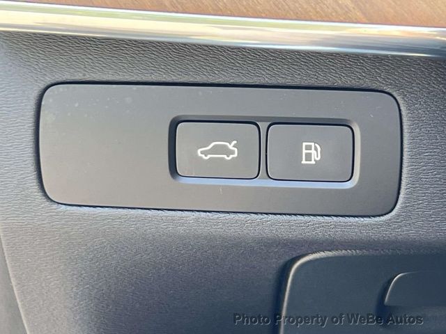 2025 Volvo XC90 Plug-In Hybrid T8 AWD Plus 7-Seater - 23015629 - 19