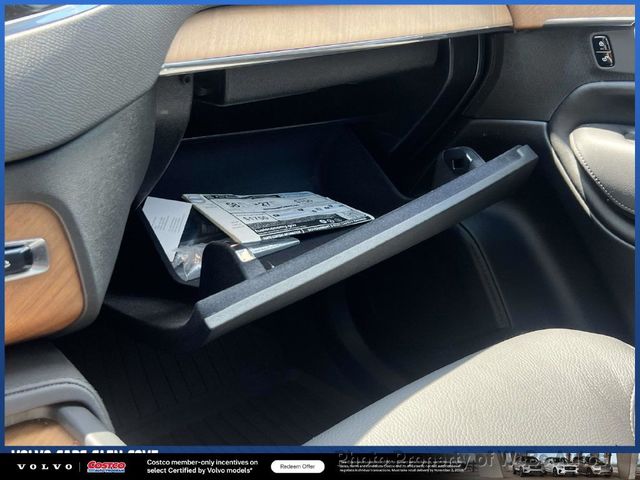 2025 Volvo XC90 Plus - Photo 37