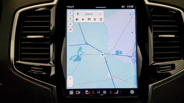 2025 Volvo XC90 Plug-In Hybrid T8 AWD Plus 7-Seater - 22969010 - 16