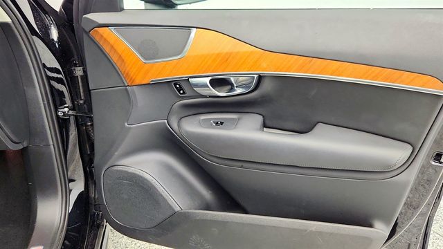 2025 Volvo XC90 Plug-In Hybrid T8 AWD Plus 7-Seater - 22969010 - 27