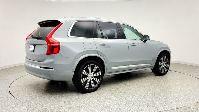 2025 Volvo XC90 Plug-In Hybrid T8 AWD Plus 7-Seater - 23040026 - 4
