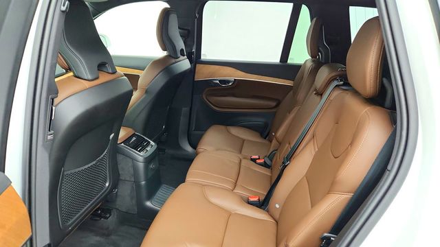 2025 Volvo XC90 Plug-In Hybrid T8 AWD Plus 7-Seater w/ 21'' Wheels & harman/kardon Audio - 23085058 - 19