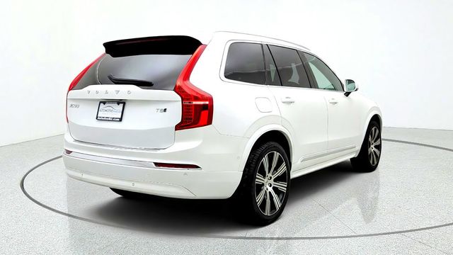 2025 Volvo XC90 Plug-In Hybrid T8 AWD Plus 7-Seater w/ 21'' Wheels & harman/kardon Audio - 23085058 - 4