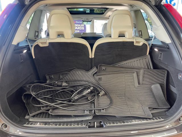 2025 Volvo XC90 Plug-In Hybrid T8 AWD Ultra 7-Seater - 23092993 - 11