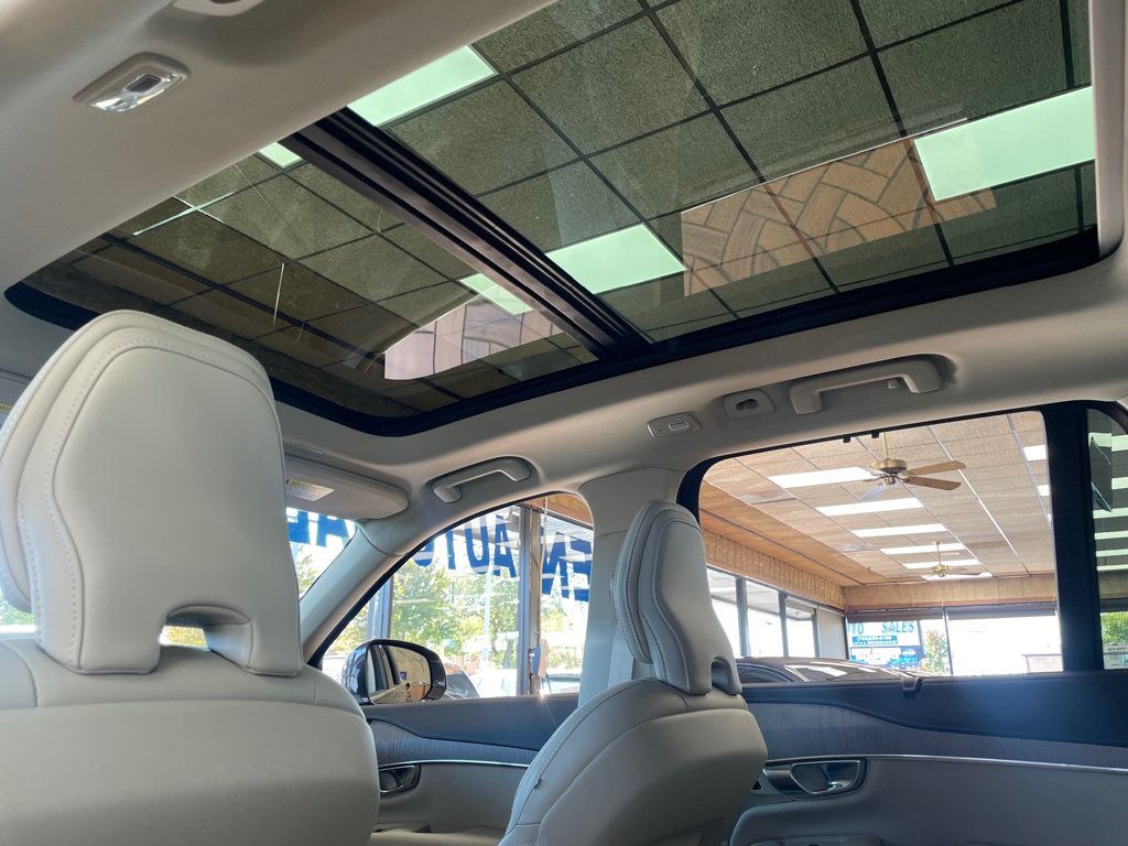 2025 Volvo XC90 Plug-In Hybrid T8 AWD Ultra 7-Seater - 23092993 - 20