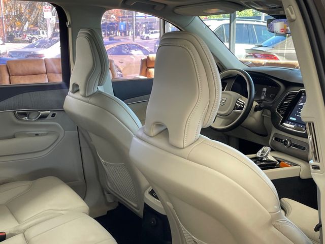 2025 Volvo XC90 Plug-In Hybrid T8 AWD Ultra 7-Seater - 23092993 - 21