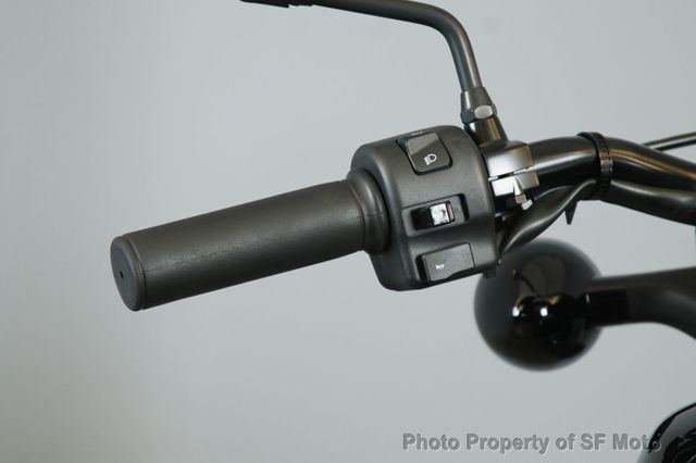 2025 Yamaha Bolt R-Spec Black One Owner, 2441 Mi - 22943895 - 30