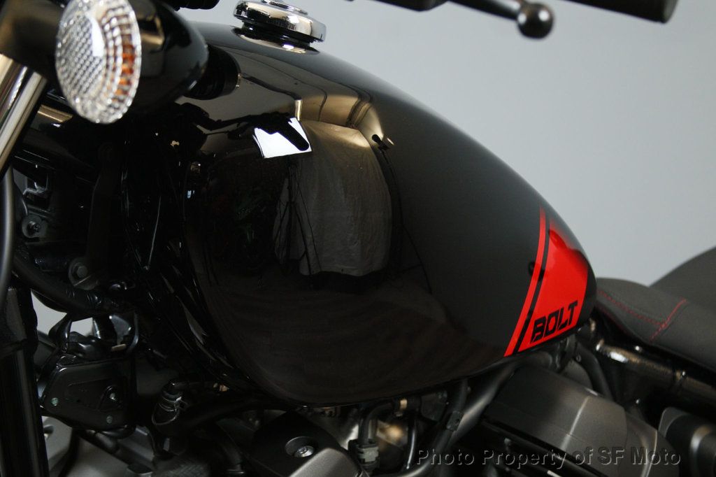2025 Yamaha Bolt R-Spec Black One Owner, 2441 Mi - 22943895 - 33