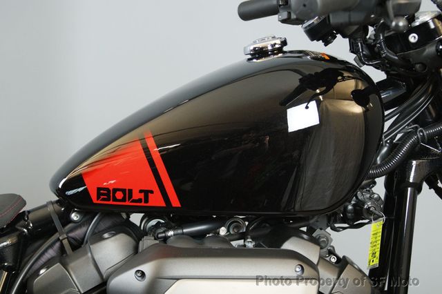 2025 Yamaha Bolt R-Spec Black One Owner, 2441 Mi - 22943895 - 34