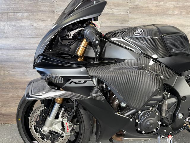 2025 Yamaha YZF-R1 Custom! - 23051203 - 14