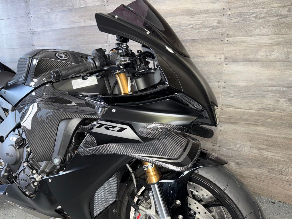 2025 Yamaha YZF-R1 Custom! - 23051203 - 4