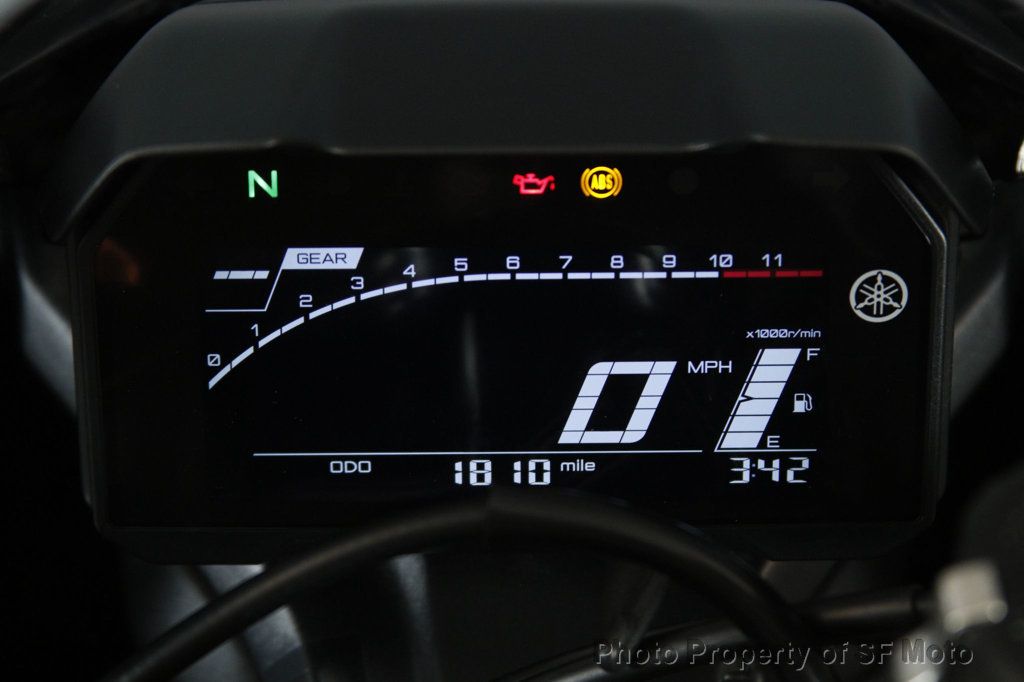2025 Yamaha YZF-R7 1 Owner, 1810 Miles - 22982489 - 29
