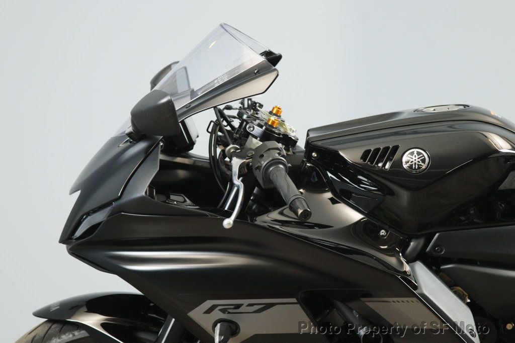 2025 Yamaha YZF-R7 1 Owner, 1810 Miles - 22982489 - 6