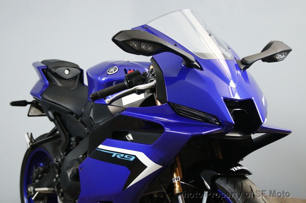 2025 Yamaha YZF-R9 One Owner, 642 Miles - 23047699 | Video 1