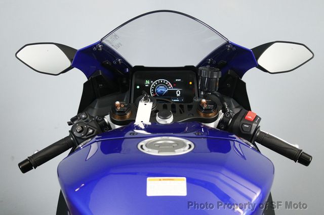 2025 Yamaha YZF-R9 One Owner, 642 Miles - 23047699 - 28