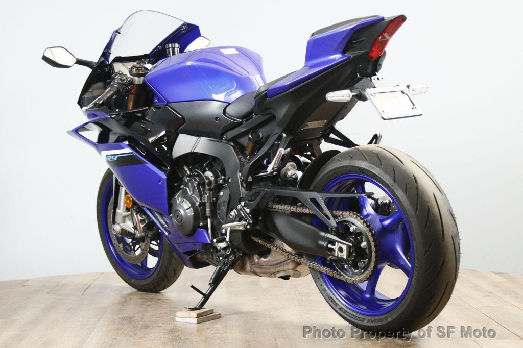 2025 Yamaha YZF-R9 One Owner, 642 Miles - 23047699 - 45
