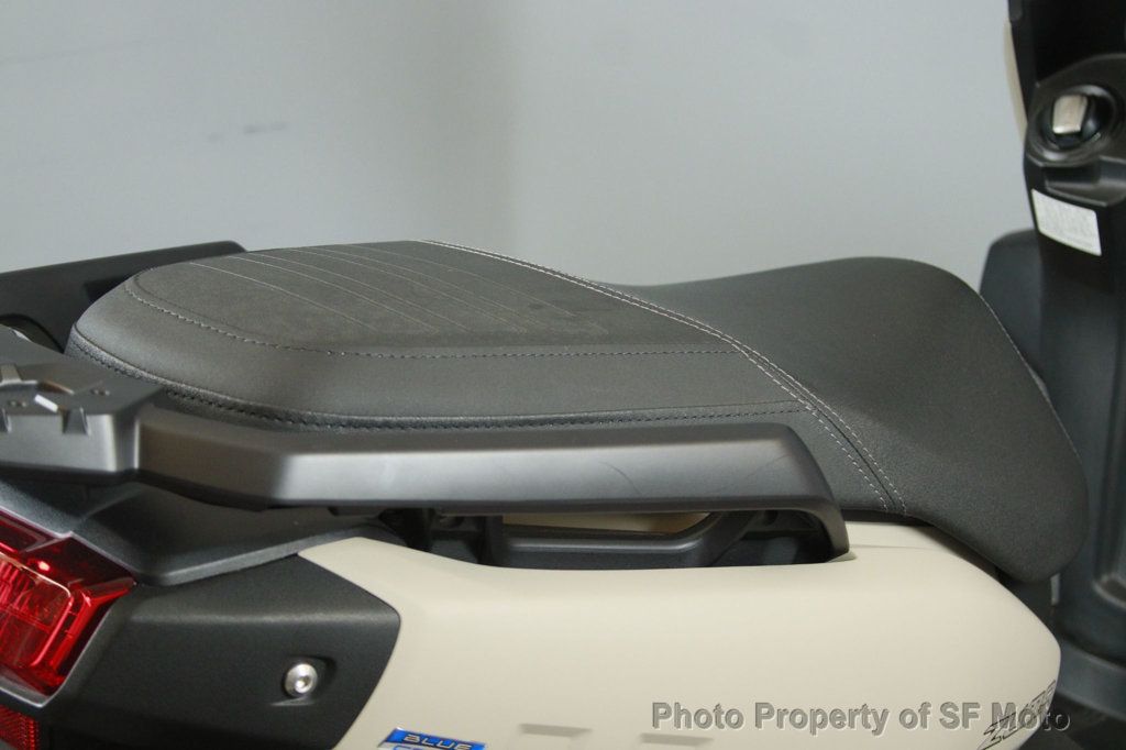 2025 Yamaha Zuma 125 One Owner, 1106 Mi - 22927240 - 36