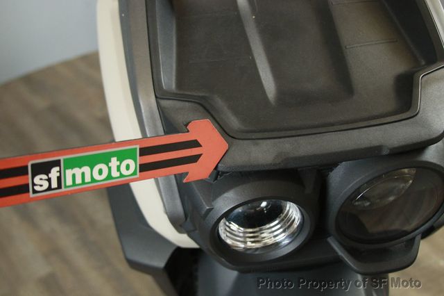 2025 Yamaha Zuma 125 One Owner, 1106 Mi - 22927240 - 42