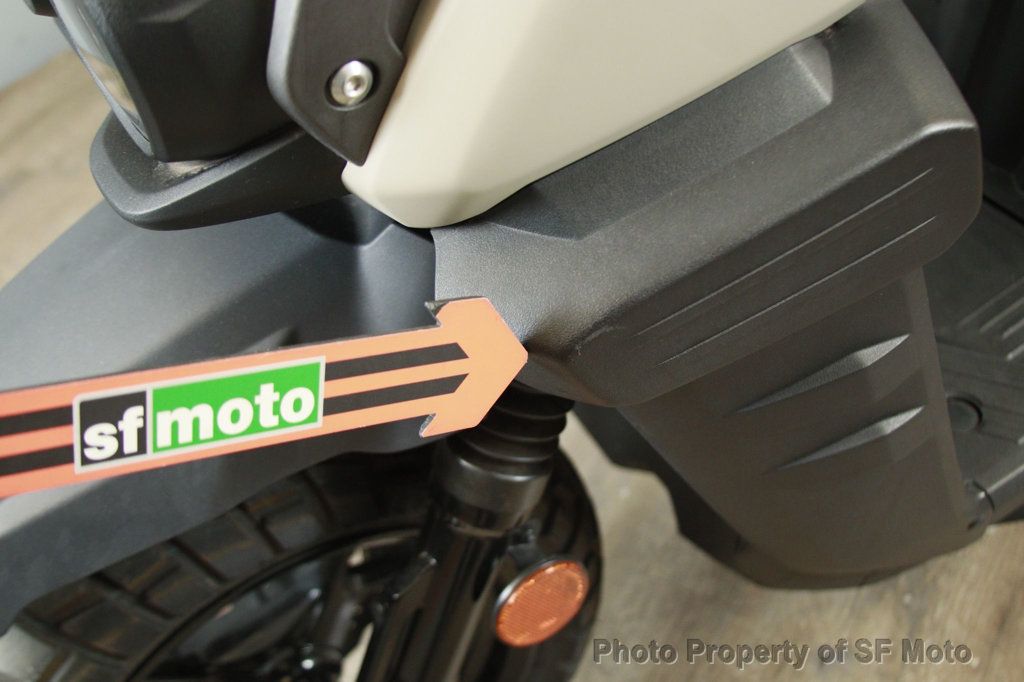 2025 Yamaha Zuma 125 One Owner, 1106 Mi - 22927240 - 48