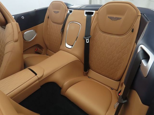 2026 Aston Martin DB12 Volante - 23037586 - 28