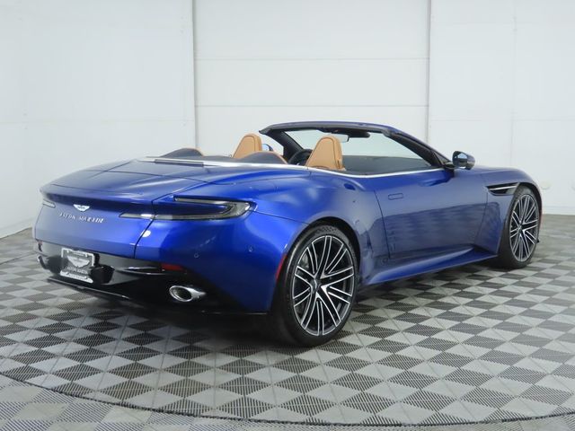 2026 Aston Martin DB12 Volante - 23037586 - 4