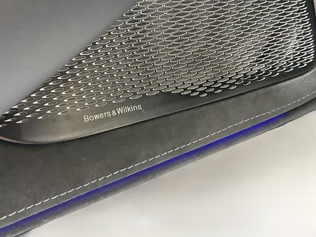 2026 Aston Martin DBX S - 23085713 - 18