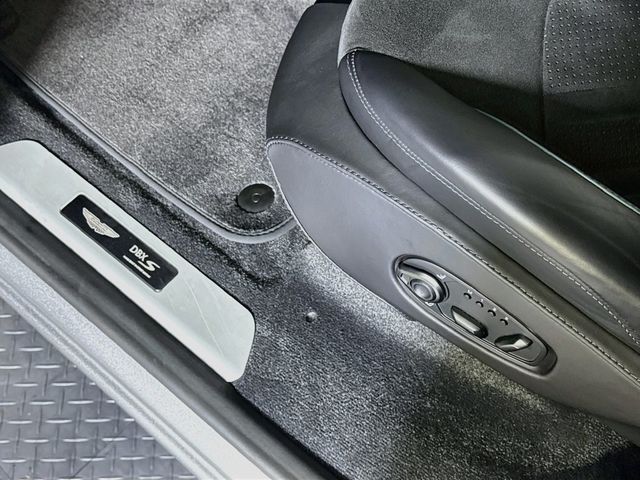 2026 Aston Martin DBX S - 23085713 - 19