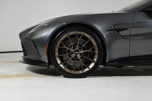 2026 Aston Martin Vantage Base - 22917538 - 3
