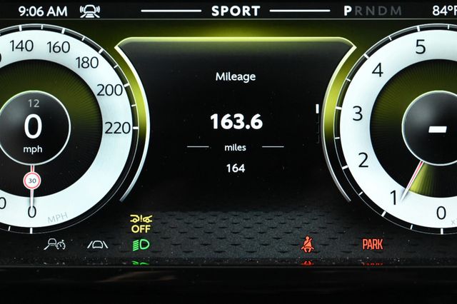 2026 Aston Martin Vantage Base - 22917538 - 5