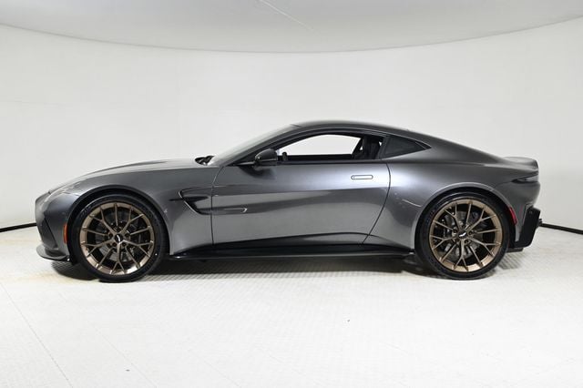 2026 Aston Martin Vantage Coupe - 22917538 - 10