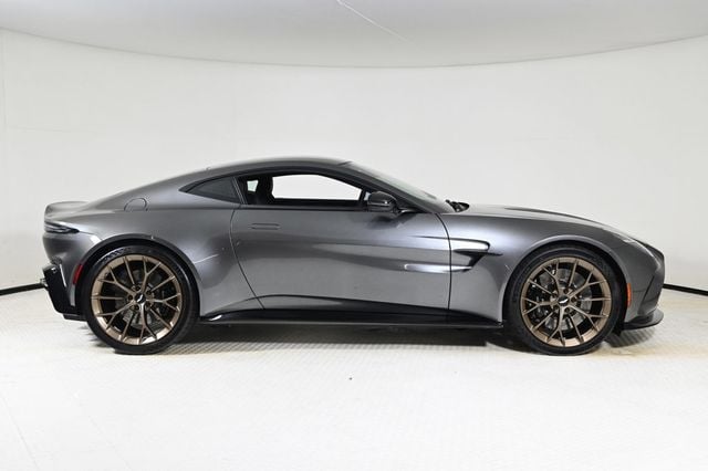 2026 Aston Martin Vantage Coupe - 22917538 - 13