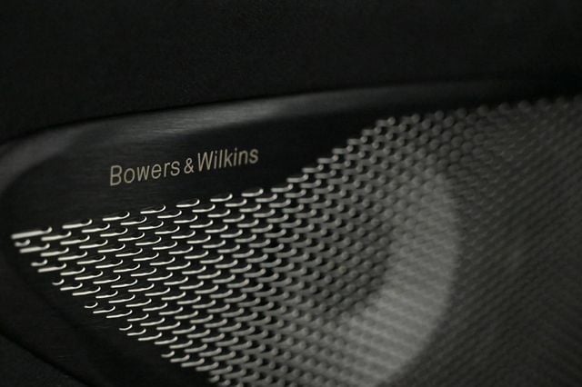 2026 Aston Martin Vantage Coupe - 22917538 - 19