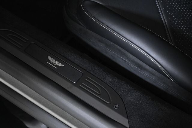 2026 Aston Martin Vantage Coupe - 22917538 - 25