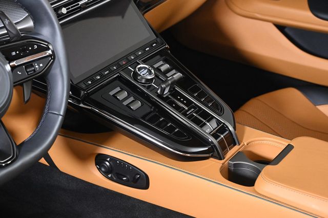 2026 Aston Martin Vantage Roadster - 22991010 - 16