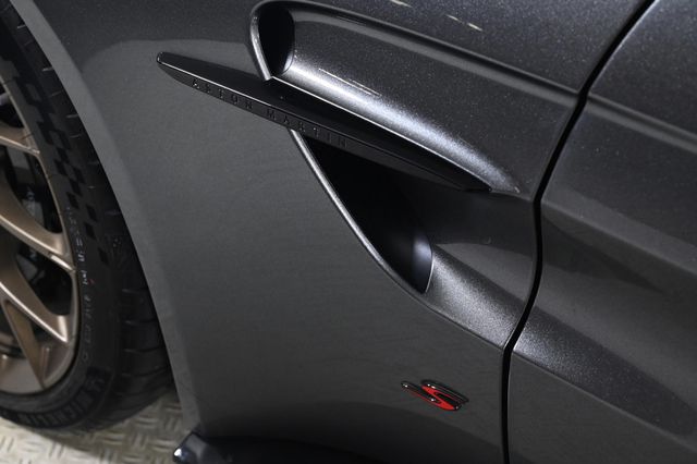 2026 Aston Martin Vantage S - 22984159 - 22