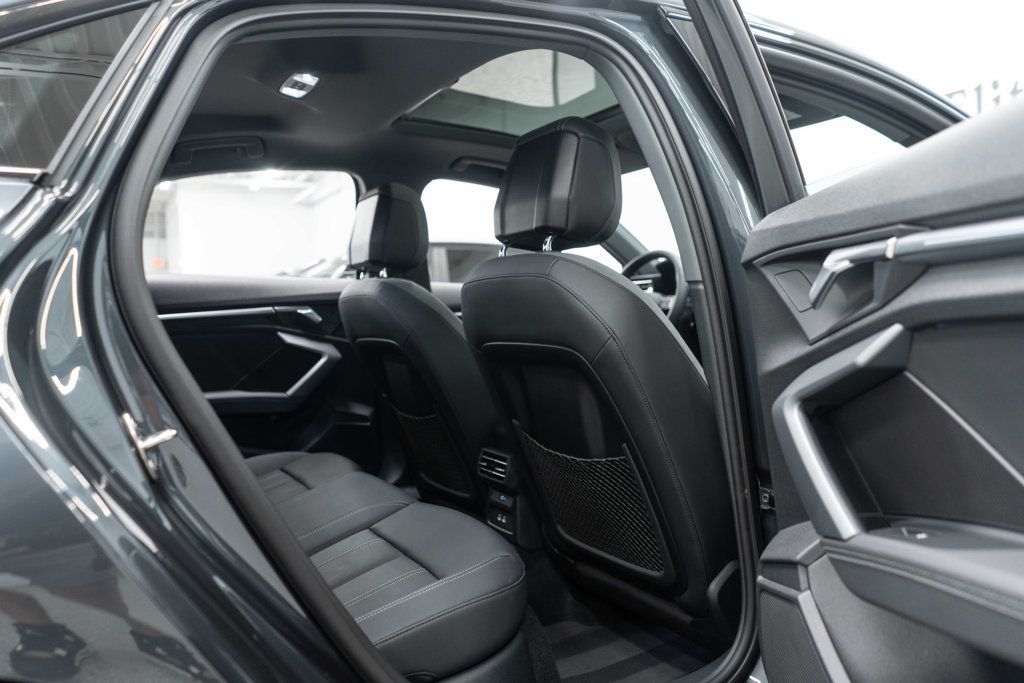 Audi A3 photo 12