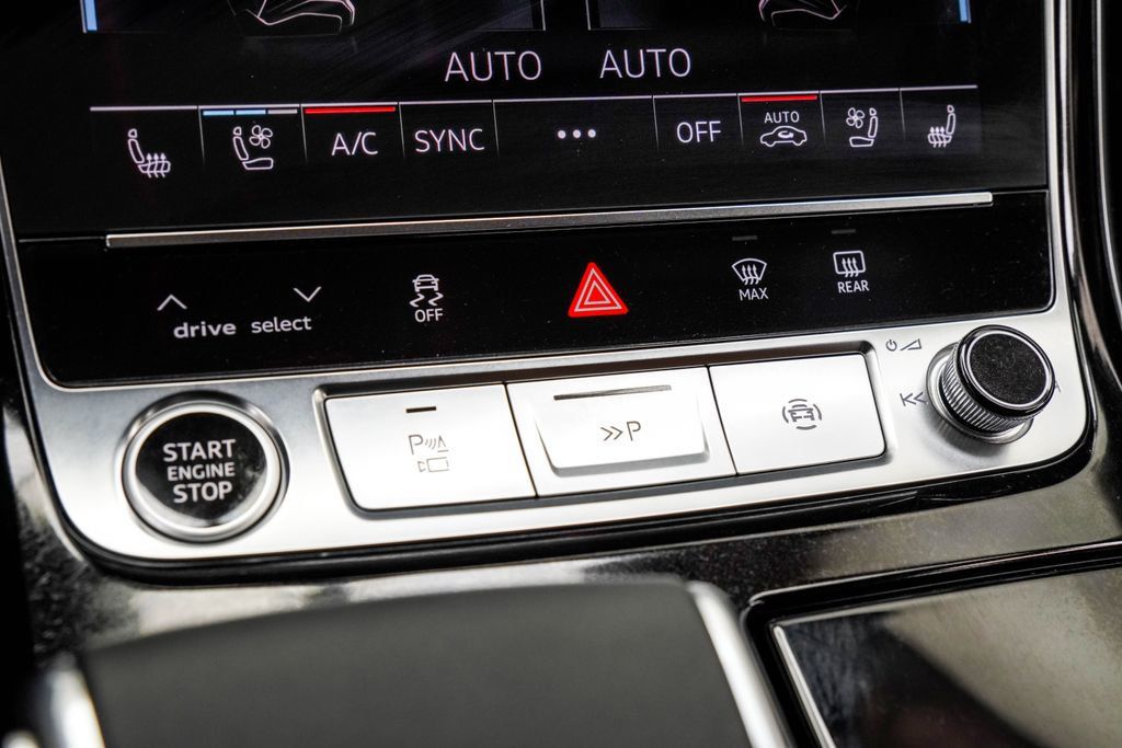 Audi A8 L photo 28