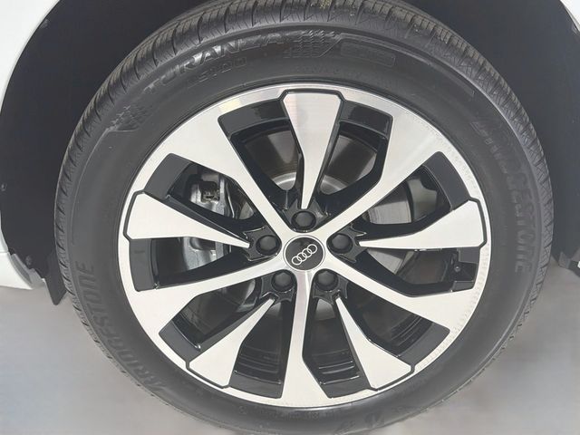 2026 Audi Q3 S line quattro - 23081017 - 31