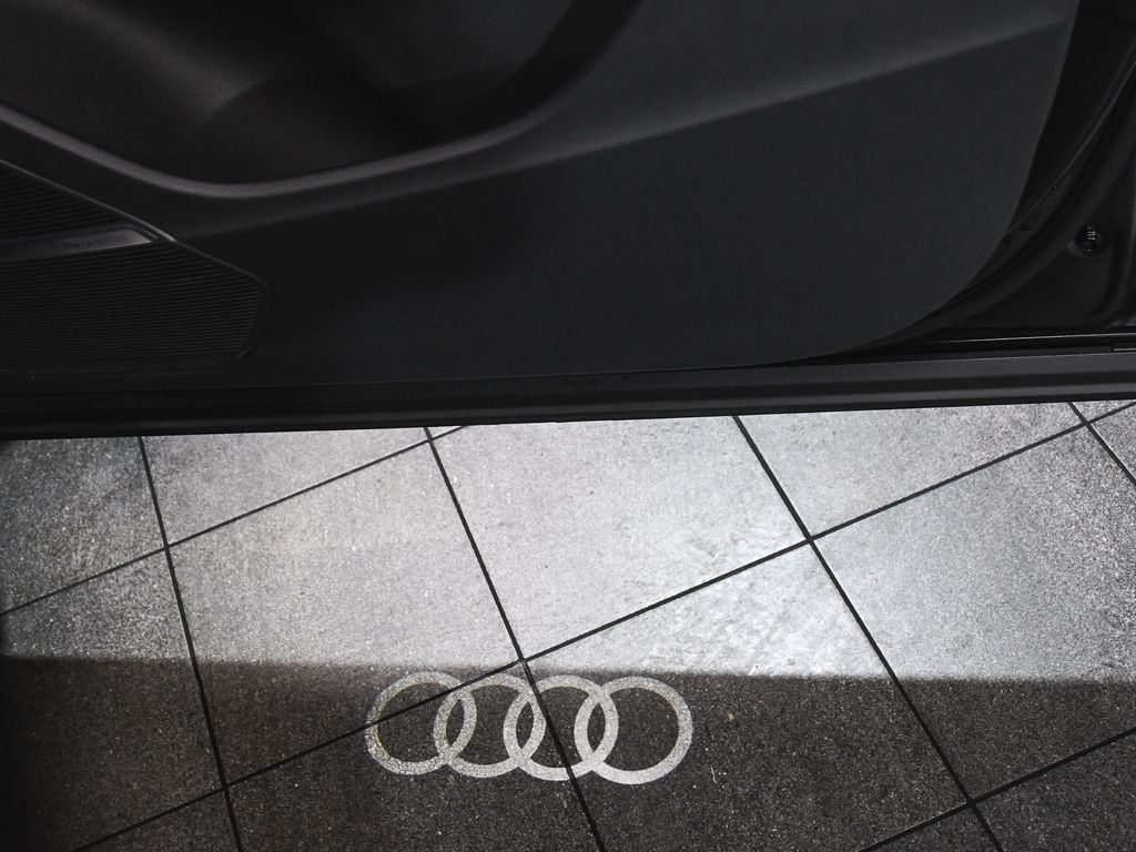 Audi Q7 photo 22