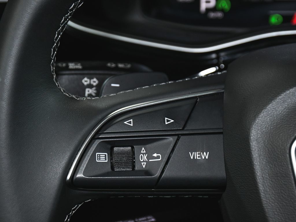 Audi Q7 photo 39