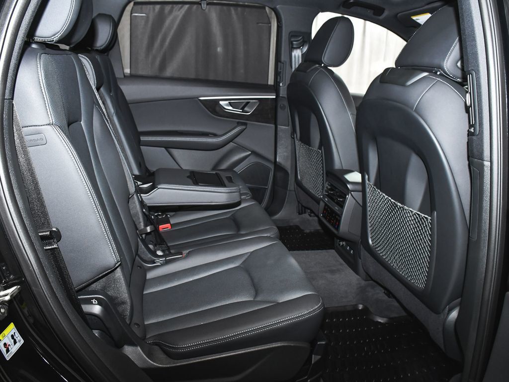 Audi Q7 photo 57