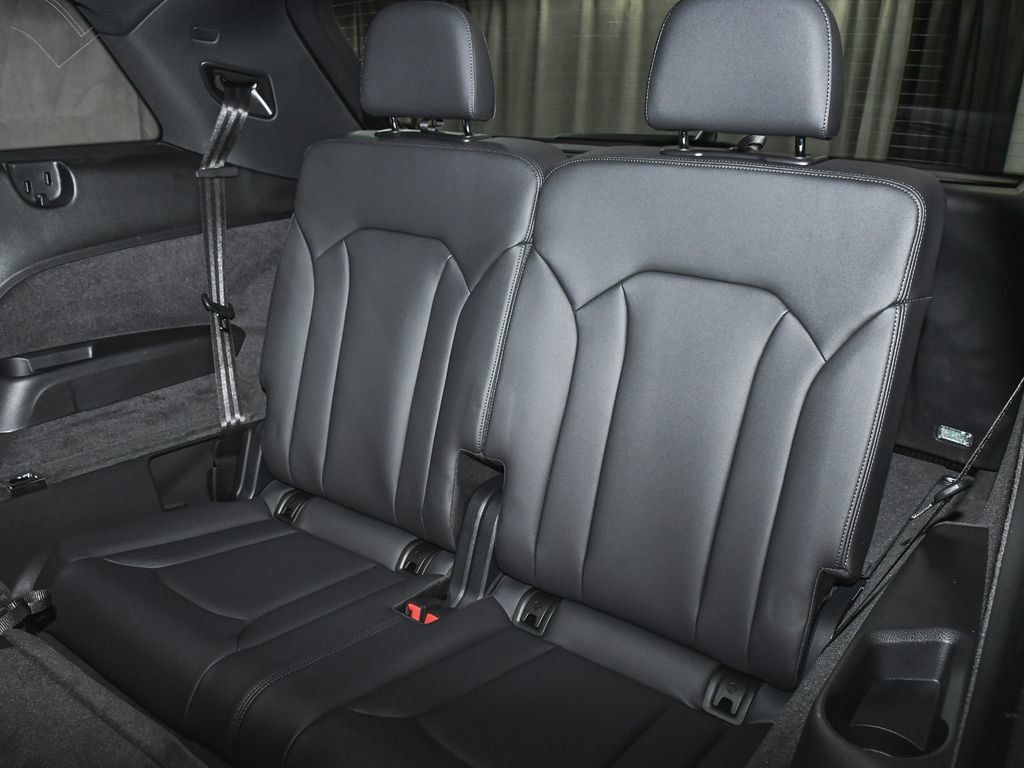 Audi Q7 photo 61