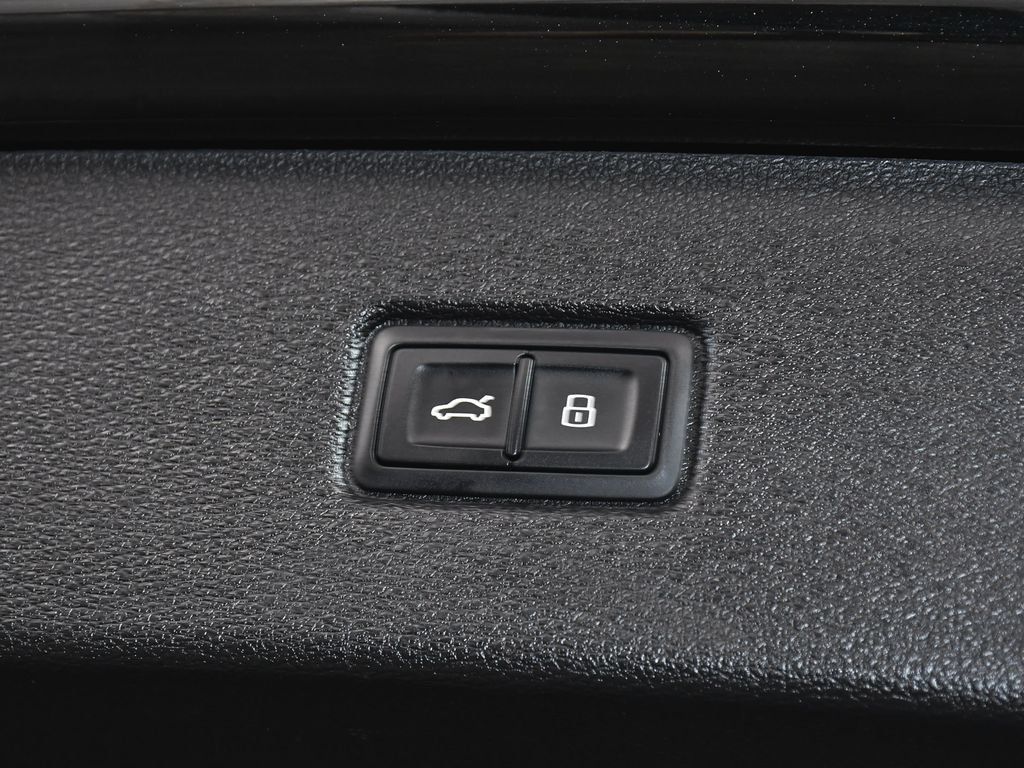 Audi Q7 photo 73