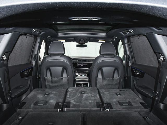 2026 Audi Q7 55 Premium Plus - 23039830 - 76