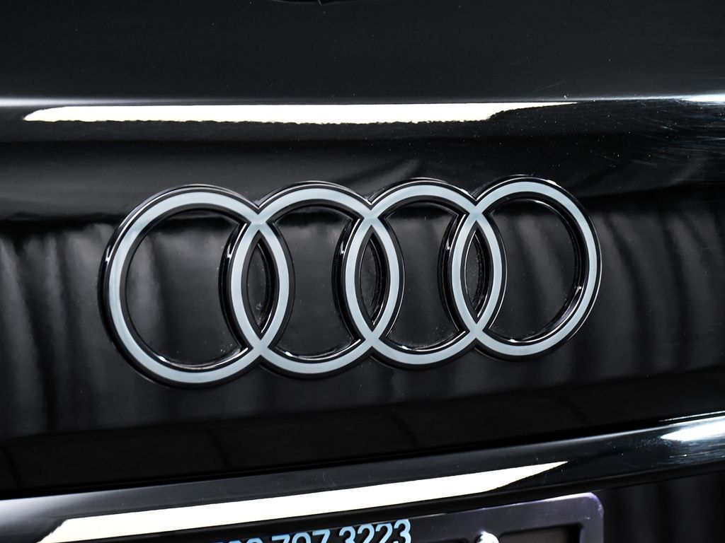 Audi Q7 photo 97